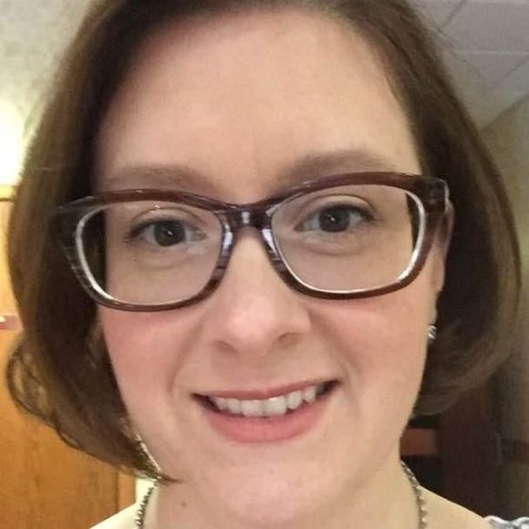 Meet your Posher, Tracy - Picture 1 of 1